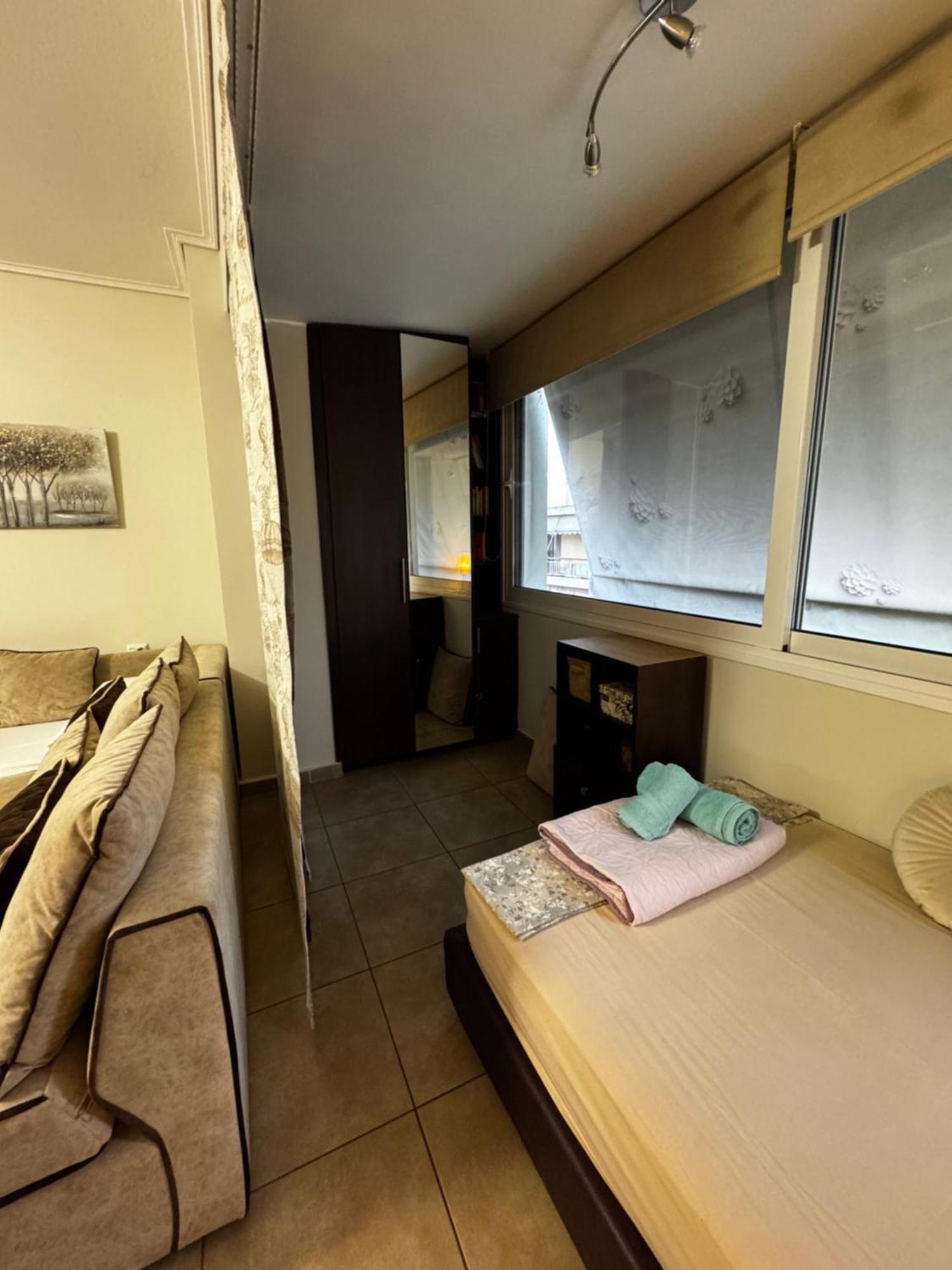 Hill View Apartment Near Acropolis Athene Buitenkant foto